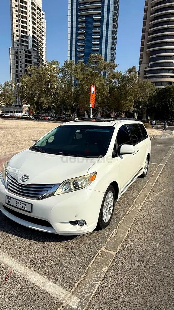 Toyota Sienna Platinum - photo 7