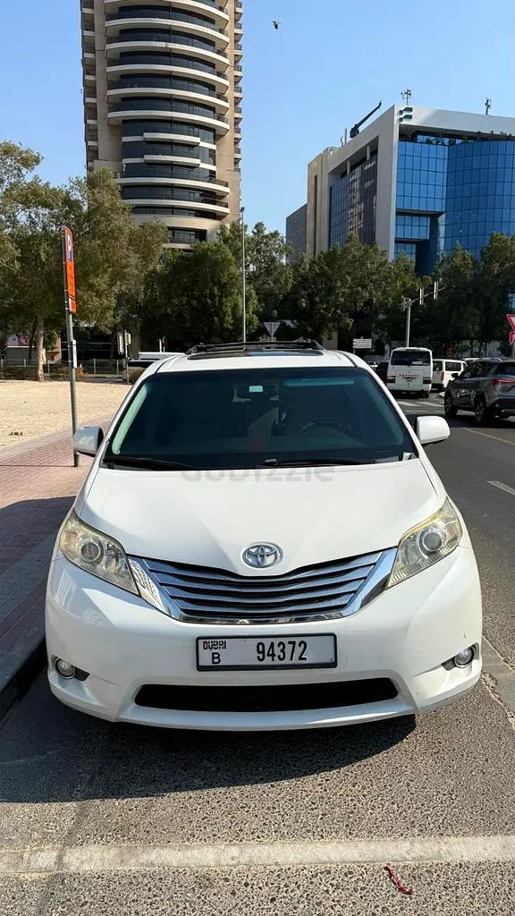Toyota Sienna Platinum - photo 8