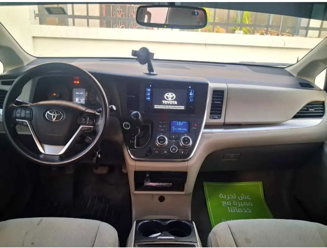Toyota Sienna Other | American Specs | Well Maintained | UAE - photo 2