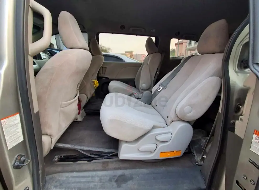 Toyota Sienna Other | American Specs | Well Maintained | UAE - photo 3
