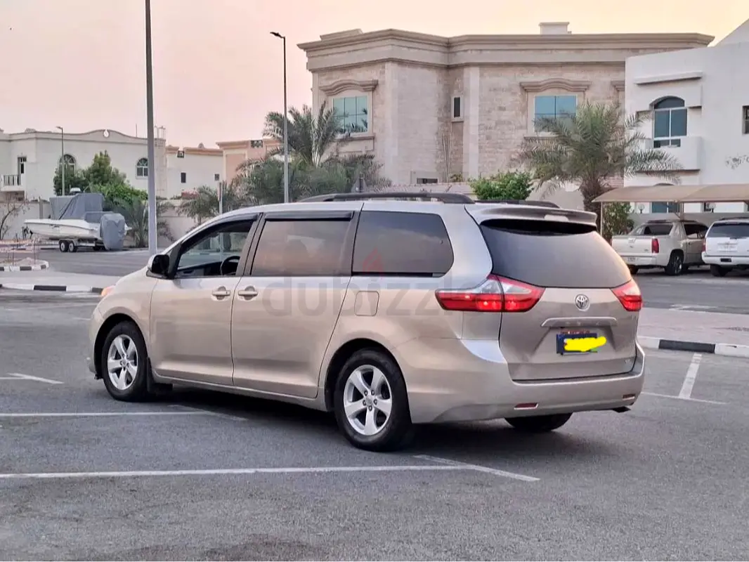 Toyota Sienna Other | American Specs | Well Maintained | UAE - photo 5