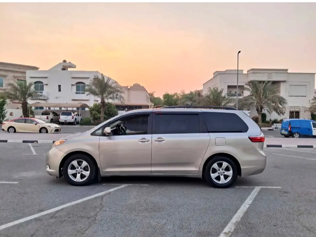 Toyota Sienna Other | American Specs | Well Maintained | UAE - photo 7